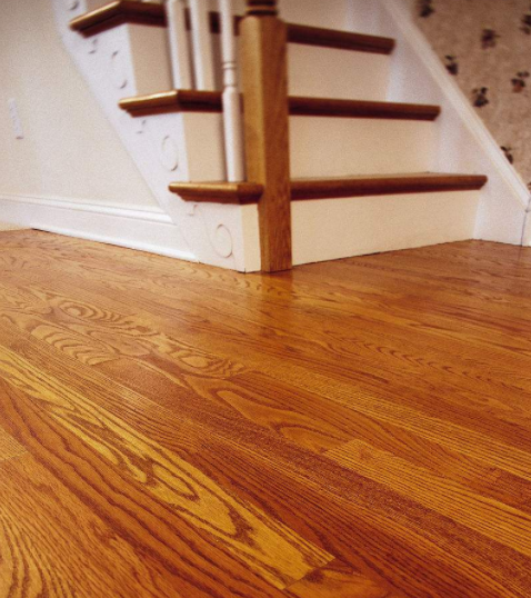 哪几种木地板能用水性地板漆翻新？